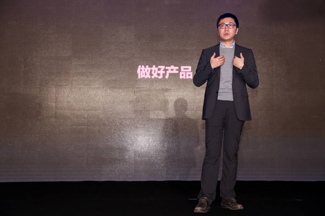 極米舉辦三周年粉絲狂歡節(jié)發(fā)布便攜無屏電視CC