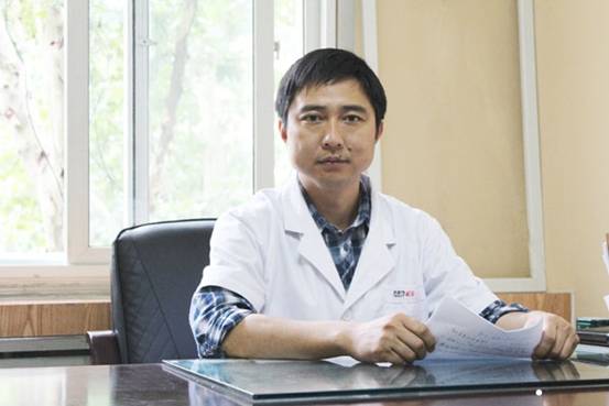 北京植發(fā)專家周剛:將周邊發(fā)友凝聚過來