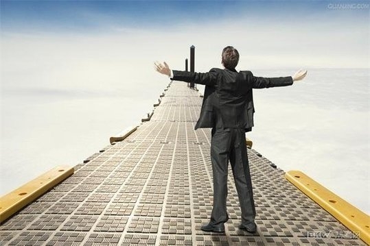 大學生另類創業盤點:刷馬桶刷出個千萬富翁