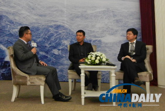 華人經(jīng)濟(jì)領(lǐng)袖走進(jìn)北大商學(xué)院 談中國企業(yè)做百年老店