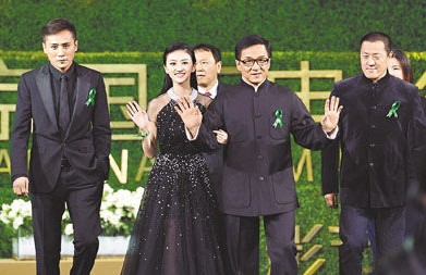 成龍要傳周杰倫功夫片衣缽 稱房祖名不爭(zhēng)氣