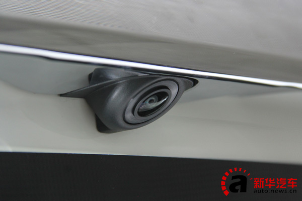 不吐不快 2013上海車展受爭(zhēng)議的熱點(diǎn)車型