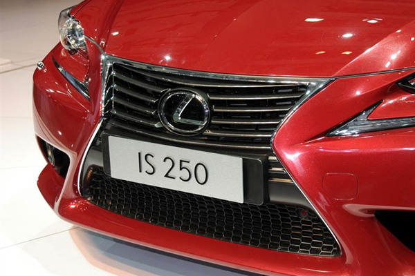 不吐不快 2013上海車展受爭議的熱點車型