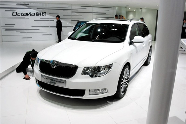不吐不快 2013上海車展受爭(zhēng)議的熱點(diǎn)車型