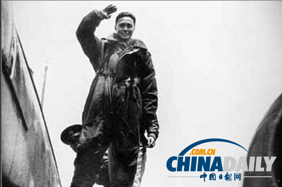 揭秘：誰(shuí)是中國(guó)“轟炸”日本本土第一人？