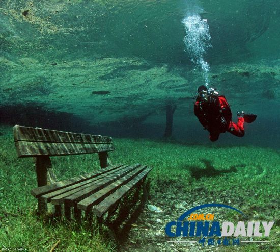 奧地利“水珍珠”:綠湖水下公園