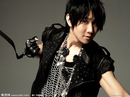 盤(pán)點(diǎn)端午節(jié)明星和粽子的那些事兒 開(kāi)心過(guò)端午吃粽子