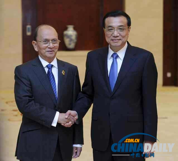 李克強(qiáng)會見東盟國家領(lǐng)導(dǎo)人