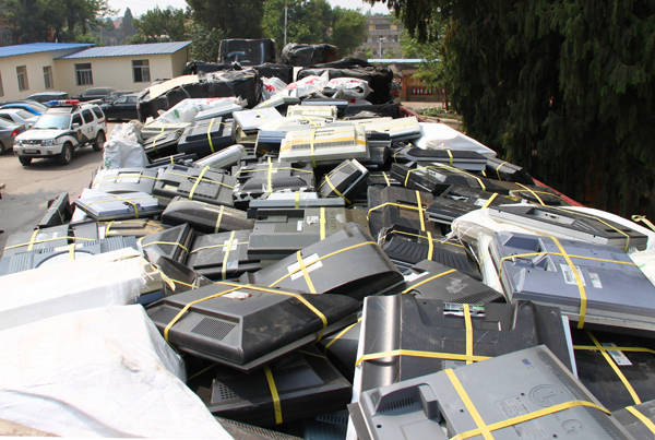 昆明海關截獲5萬余件“電子垃圾”