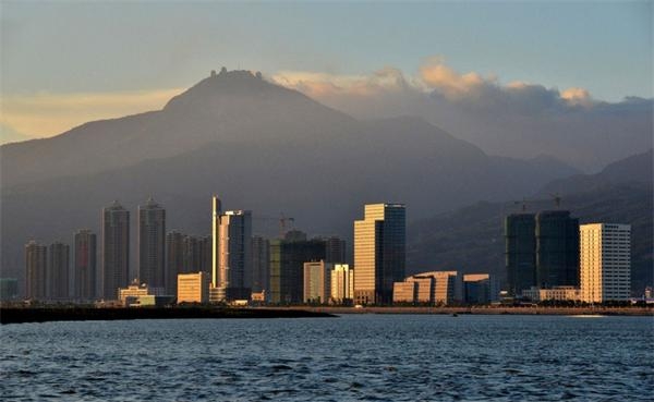 媒體盤(pán)點(diǎn)房?jī)r(jià)最該下跌的20個(gè)城市