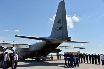 你跳我也跳?MH17加大經濟下行風險