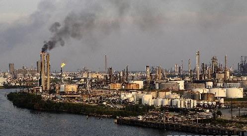 華爾街日?qǐng)?bào):美國(guó)原油四十年來(lái)首次出口亞洲