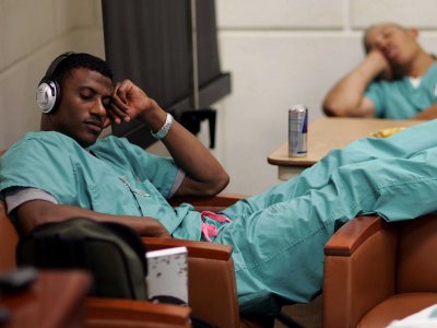 在美國不用坐辦公室的高薪工作