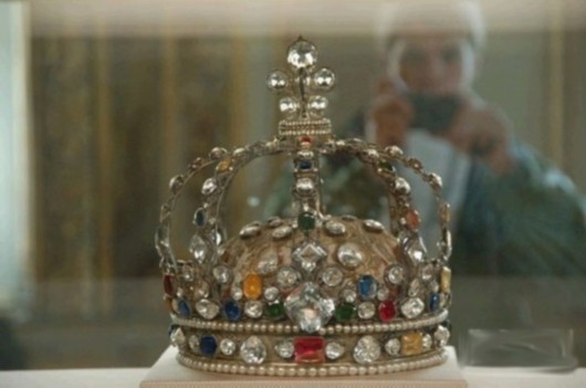 盤(pán)點(diǎn)那些被“詛咒”的華麗珠寶