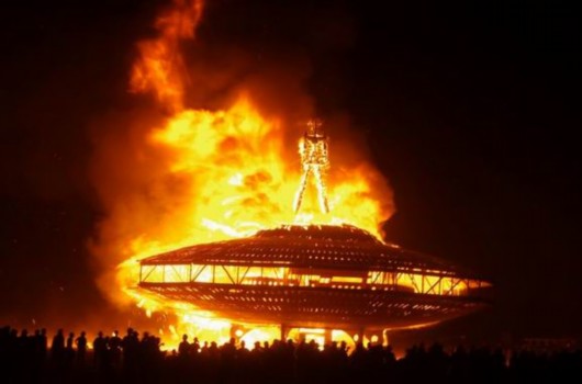 富豪的任性度假方式你知道么