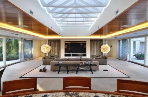 奢華無比 盤點那些被富豪們?nèi)掏促v賣的豪宅