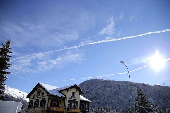 直擊達(dá)沃斯：記者和代表已抵達(dá)論壇會(huì)場(chǎng)