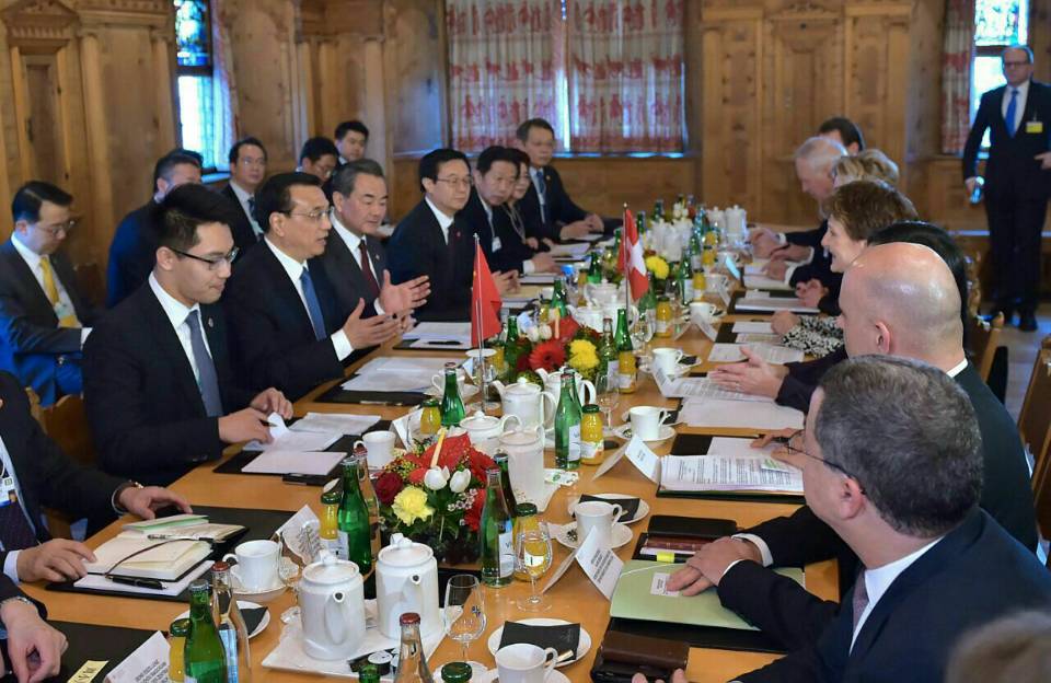 李克強(qiáng)：中方歡迎瑞士參與人民幣國(guó)際化進(jìn)程