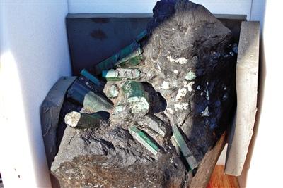 巴西向美國(guó)追索世界最大祖母綠