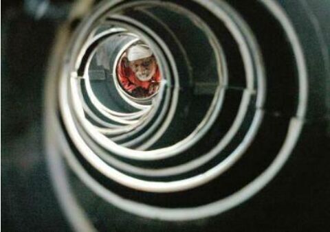 印度欲全國大煉鋼鐵趕超中國：造航母