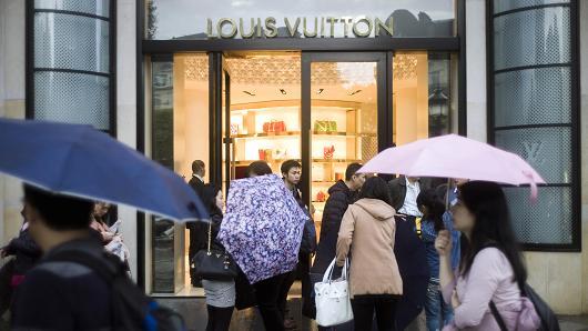 外媒:美國中產階級增長停滯