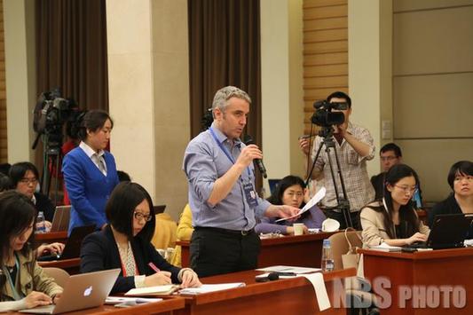 國家統計局發言人就一季度經濟運行情況答記者問(實錄)