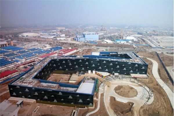 全球最大迪士尼旗艦店上海開業(yè) 居民稱價格太高