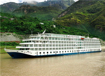 聚焦長江游輪業:供需失衡 生意難做
