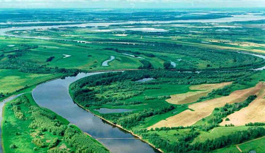 俄媒:俄羅斯挺過經濟困難期