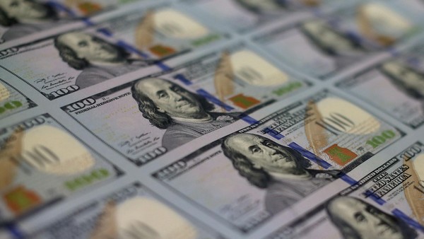 邰蒂:美國公司為何把現(xiàn)金存銀行？