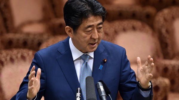 安倍計劃將日本經濟產出擴大22%