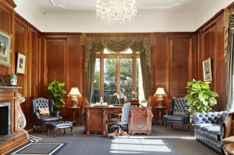 中國買家推倒澳百年豪宅 遭當地居民抗議