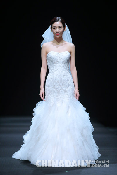 ALLAN CAI名瑞婚紗晚禮服全球首秀
