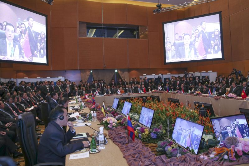 李克強(qiáng):力爭(zhēng)2016年結(jié)束RCEP談判