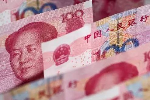 2015年最重大經(jīng)濟(jì)事件今晚發(fā)生！將影響你的錢包