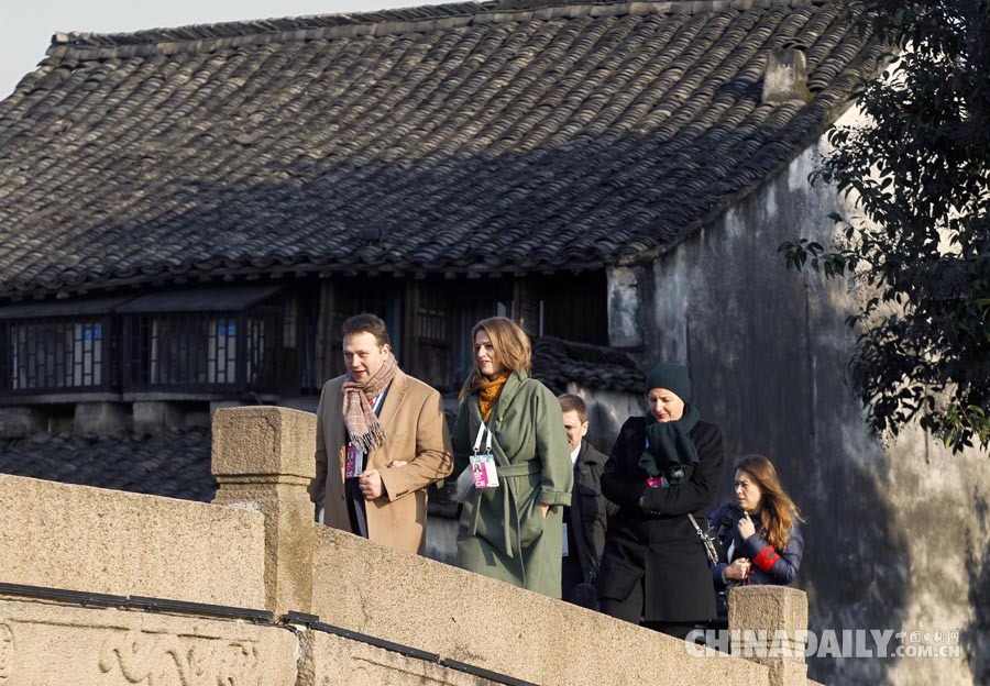 第二屆世界互聯網大會嘉賓紛紛入場