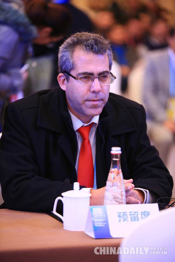 “萬物互聯(lián)驅(qū)動(dòng)產(chǎn)業(yè)變革”——聽“大咖”們?cè)趺凑f