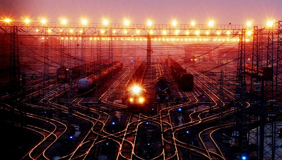 宋清輝：“十三五”中國(guó)經(jīng)濟(jì)或先抑后揚(yáng) 呈不規(guī)則V型曲線發(fā)展