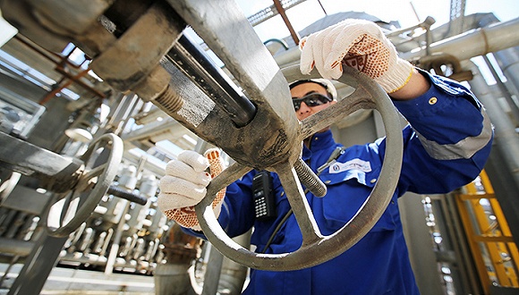 歐佩克決定減產油價暴漲逾12% 創7年來單日最大漲幅