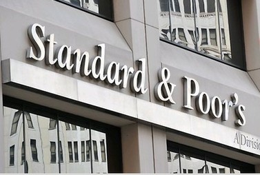 標準普爾宣布下調沙特主權信用評級