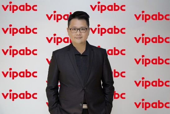 vipabc“首席幸福官”:幸福就是人生最大的成就