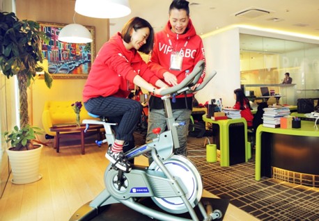 vipabc“首席幸福官”:幸福就是人生最大的成就