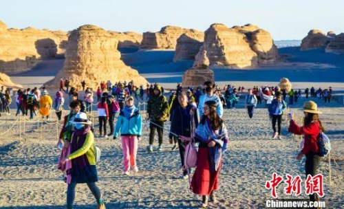 出境游為何火熱:老百姓錢包鼓了 開啟深度游模式