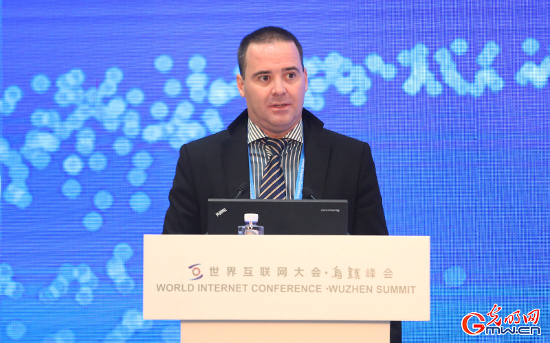 蘇薩·賽爾索路易斯:互聯(lián)網(wǎng)的安全性和互動性非常重要 蘇薩·賽爾索路易斯:互聯(lián)網(wǎng)的安全性和互動性非常重要