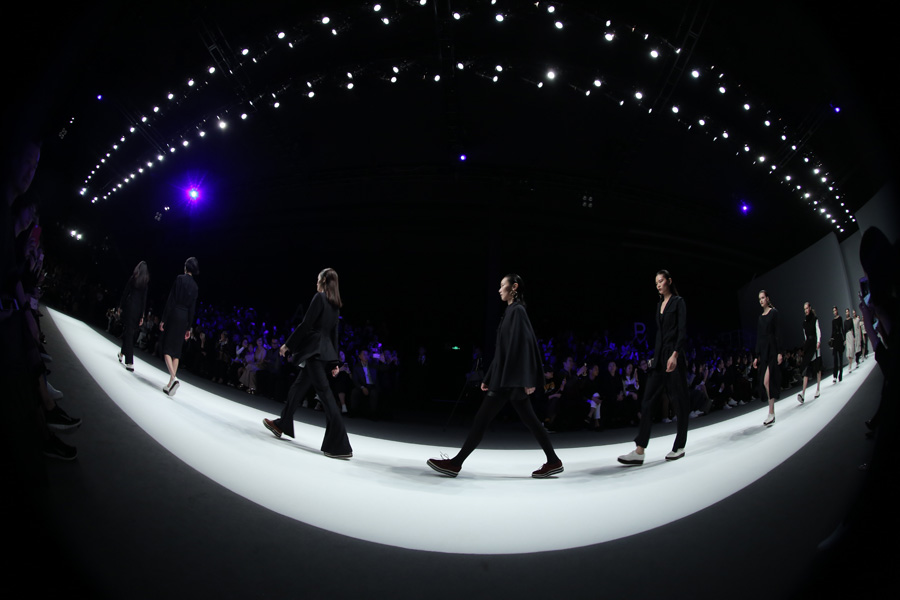 有細節才更高級 IDPAN亮相深圳時裝周