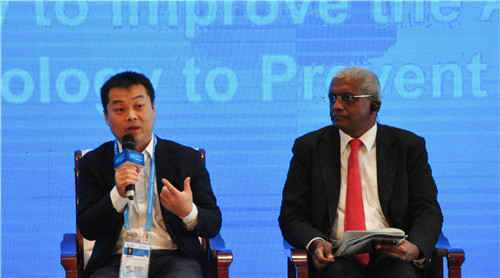 “互聯網+金融”:服務實體經濟防范金融風險