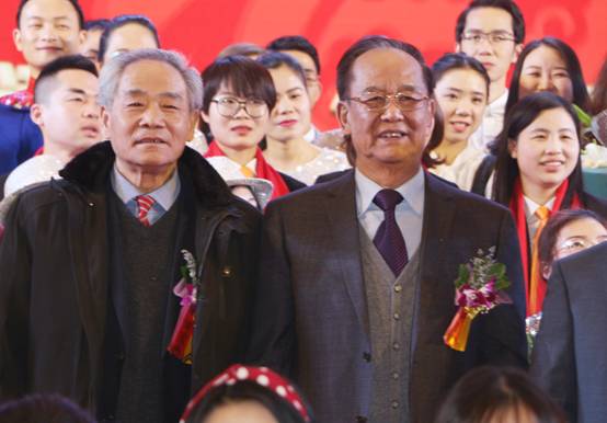 云付通實業(yè)集團共慶新春，為夢想繼續(xù)前行