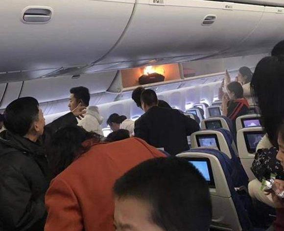 一言不合就起火 坐飛機(jī)時(shí)充電寶該怎么攜帶?