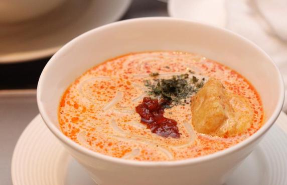 非凡獨(dú)享 星洲美食盡在CBD西餐廳