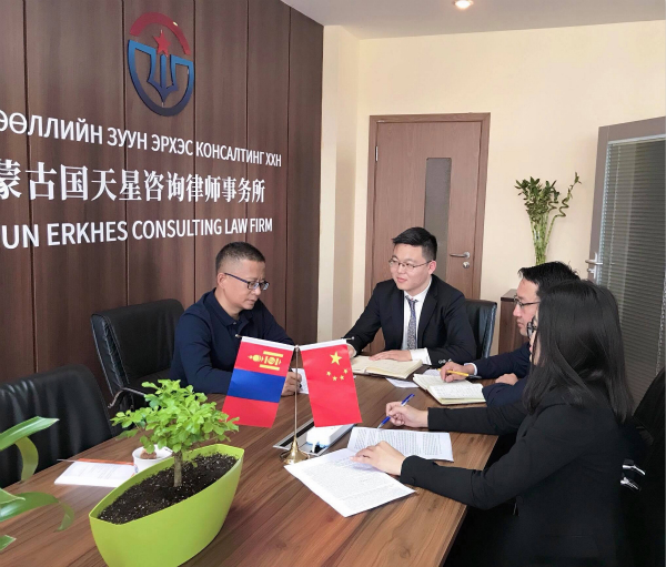 北京小伙兒在烏蘭巴托：在“一帶一路”上追夢的90后